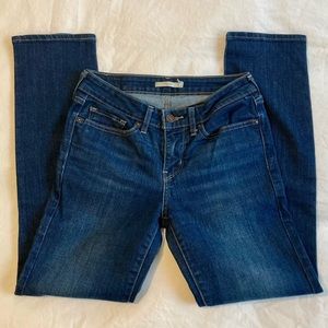 Levi’s 712 Slim Jeans